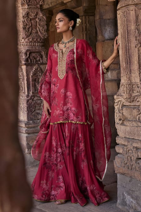 Kritika Dawar Red Silk, Organza Embroidery, Diamonds Gulbagh Flora Print Kurti Sharara Set Online at Aza Fashions Kritika Dawar_Red Silk, Organza Embroidery, Diamonds Gulbagh Flora Print Kurti Sharara Set _Online_at_Aza_Fashions