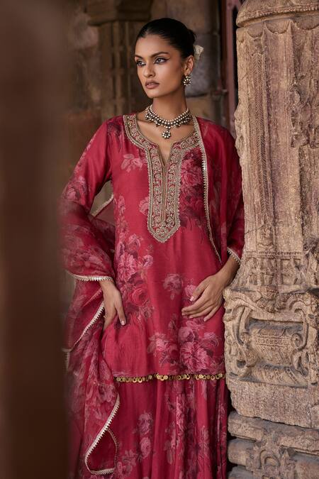 Kritika Dawar Red Silk, Organza Embroidery, Diamonds Gulbagh Flora Print Kurti Sharara Set at Aza Fashions Kritika Dawar_Red Silk, Organza Embroidery, Diamonds Gulbagh Flora Print Kurti Sharara Set _at_Aza_Fashions