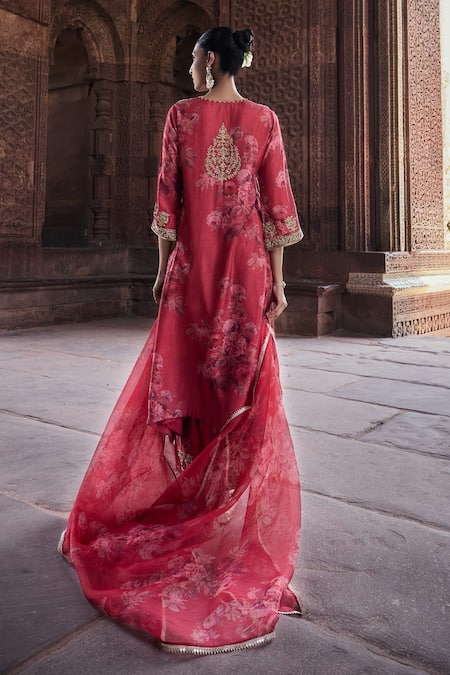 Kritika Dawar Amara Rosa Print Embellished Kurta Pant Set 