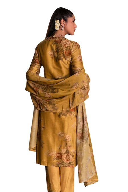 Kritika Dawar Yellow Chanderi, Cotton, Silk Embroidery Zainab Phool Print Kurta Pant Set at Aza Fashions Kritika Dawar_Yellow Chanderi, Cotton, Silk Embroidery Zainab Phool Print Kurta Pant Set _at_Aza_Fashions