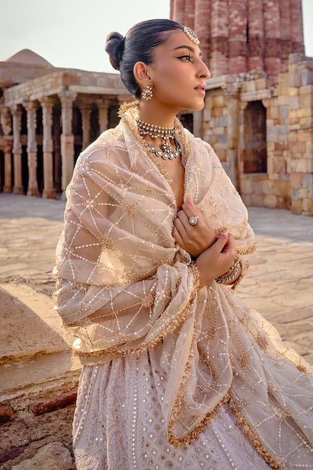 Kritika Dawar_Ivory , Heer Mughal Bloom Chikankari Embroidered Bridal Lehenga Set _Online_at_Aza_Fashions