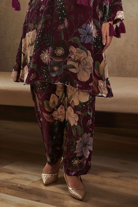Rainas_Purple Velvet Tassels, Embroidery Bandeau Neck Floral Pattern Kurta Pant Set_Online_at_Aza_Fashions