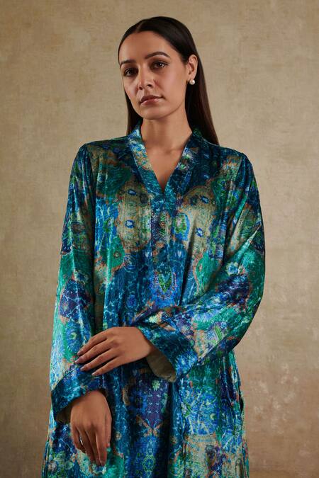 Buy_Rainas_Blue Velvet Tassels V-neck Asymmetric Printed Kurta Pant Set