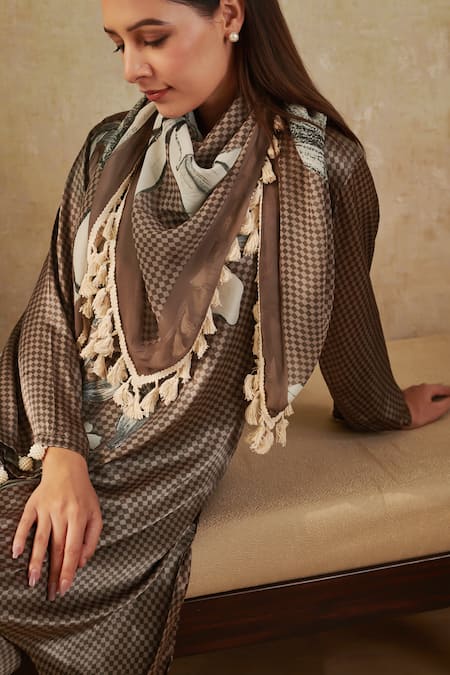 Rainas_Brown Cotton, Satin Tassels Collared Flower Pattern Kurta Pant Set_at_Aza_Fashions