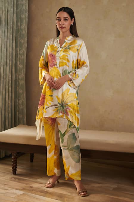 Shop_Rainas_Yellow Cotton, Satin Tassels Collared Sunflower Print Kurta Pant Set _Online_at_Aza_Fashions