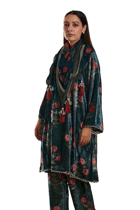 Rainas Blue Velvet Embroidery, Tassels Bandeau Neck Blossom Print Kurta Pant Set at Aza Fashions Rainas_Blue Velvet Embroidery, Tassels Bandeau Neck Blossom Print Kurta Pant Set _at_Aza_Fashions