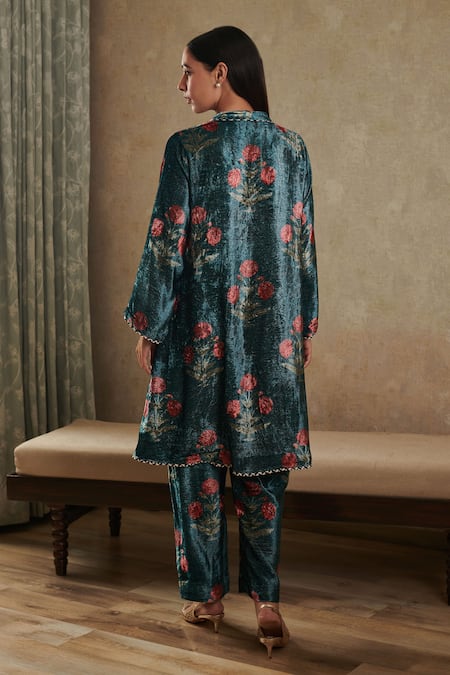 Rainas Blossom Print Kurta Pant Set 