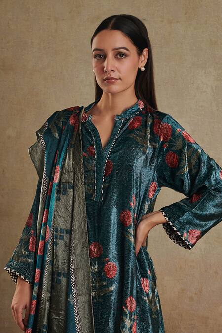 Shop_Rainas_Blue Velvet Tassels Bandeau Neck Blossom Print Kurta Pant Set _Online_at_Aza_Fashions