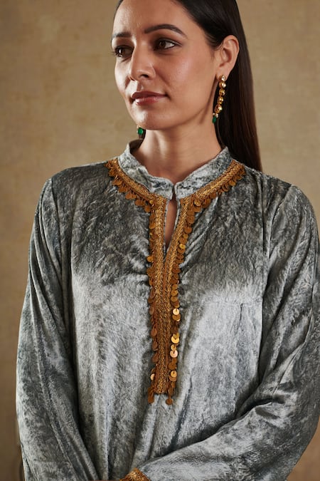 Rainas_Grey Velvet Lace, Tassels Bandeau Neck Detailed Kurta Dhoti Pant Set _Online_at_Aza_Fashions