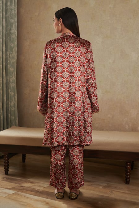 Shop_Rainas_Red Velvet Bandeau Neck Floral Print Kurta Pant Co-ord Set _at_Aza_Fashions