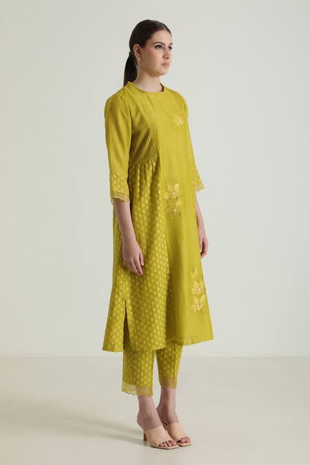 Shop_Arcvsh By Pallavi Singh_Green Silk, Chanderi Embroidery Round Neck Geometric Woven Tunic And Pant Set 