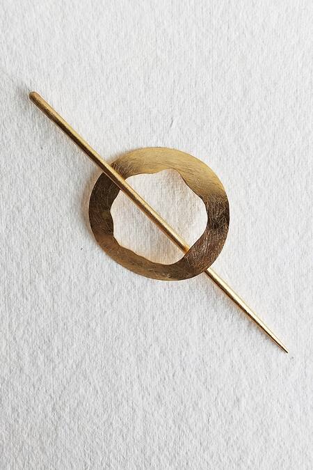 Buy_DE'Anma_Gold Lotura Circular Shaped Hair Bun _Online_at_Aza_Fashions