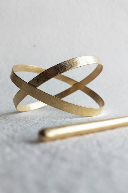 Shop_DE'Anma_Gold Bisect Shaped Small Hair Bun _at_Aza_Fashions