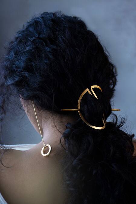 Buy_DE'Anma_Gold Buhle Cutwork Hair Bun 