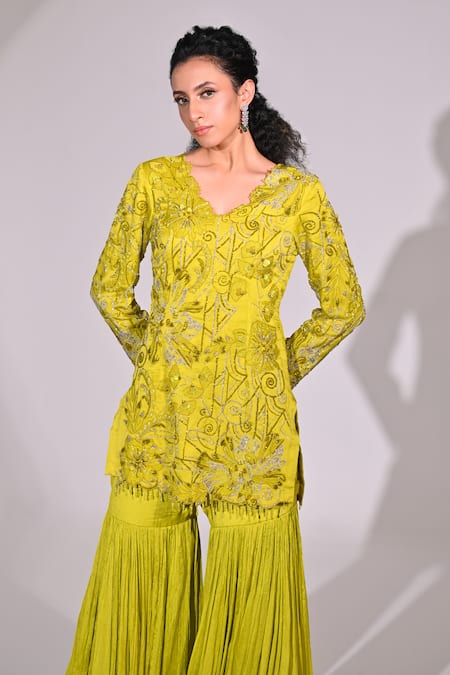 Buy_BAANI KHURANA_Green Organza, Chiffon Sequins, Beads, Applique, Floral Vine Kurta Sharara Set _Online_at_Aza_Fashions