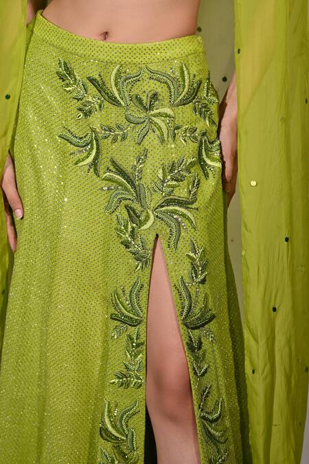 Buy_BAANI KHURANA_Green Georgette Beads, Sequins Halter Neck Embellished Cape Slit Skirt Set 