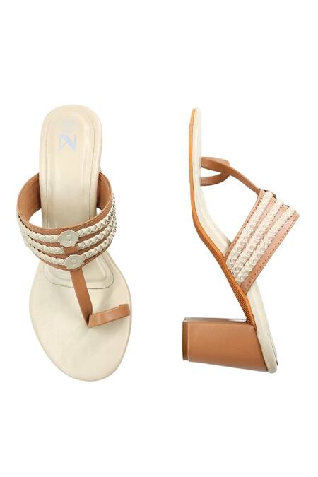 Buy The Madras Trunk Off White Colorblock Strap Woven Kolhapuri Heels Buy_The Madras Trunk_Off White Colorblock Strap Woven Kolhapuri Heels