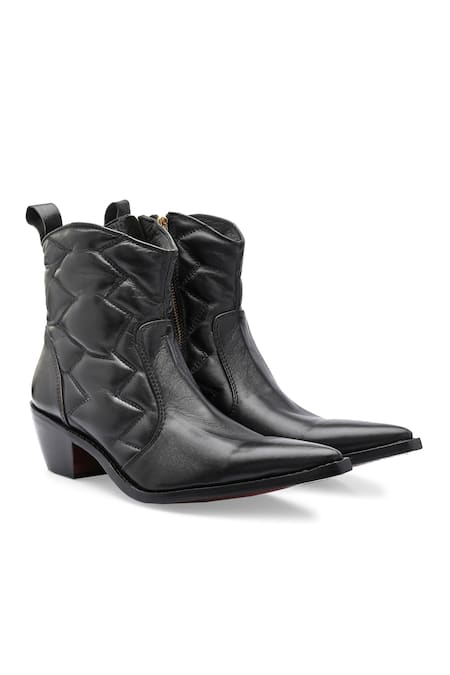 Shop_Ivrah_Black Jordan Checkered Quilted Boots_Online_at_Aza_Fashions