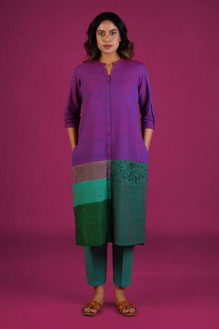 Buy_Mantra_Green Handloom Cotton Patchwork Mandarin Collar Detail Colorblocked Kurta _Online_at_Aza_Fashions