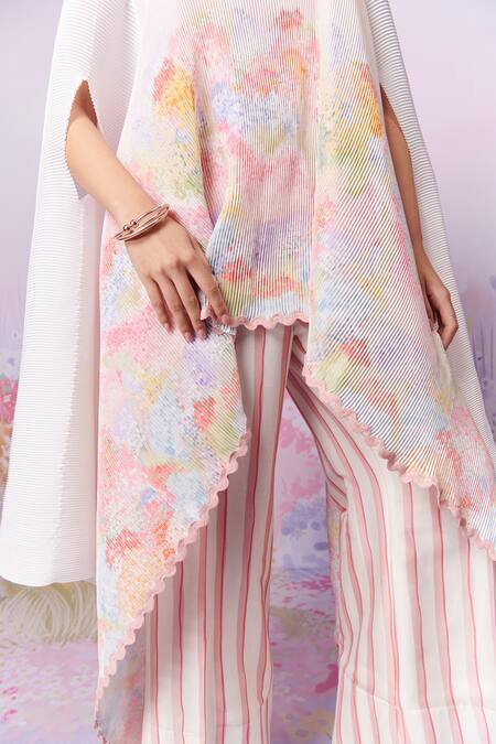 Shop Moh India Pink Meadow Strawberry Field Print Asymmetric Cape Shop_Moh India_Pink Meadow Strawberry Field Print Asymmetric Cape