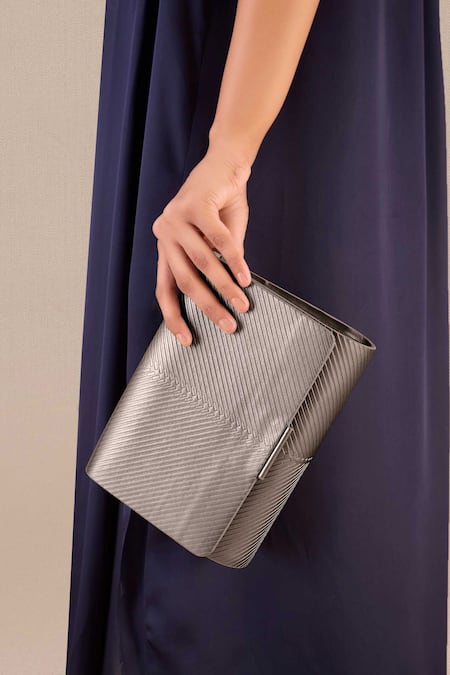 Buy Ampm Silver Embroidery Zehra Metallic Linear Pattern Clutch Online at Aza Fashions Buy_Ampm_Silver Embroidery Zehra Metallic Linear Pattern Clutch _Online_at_Aza_Fashions