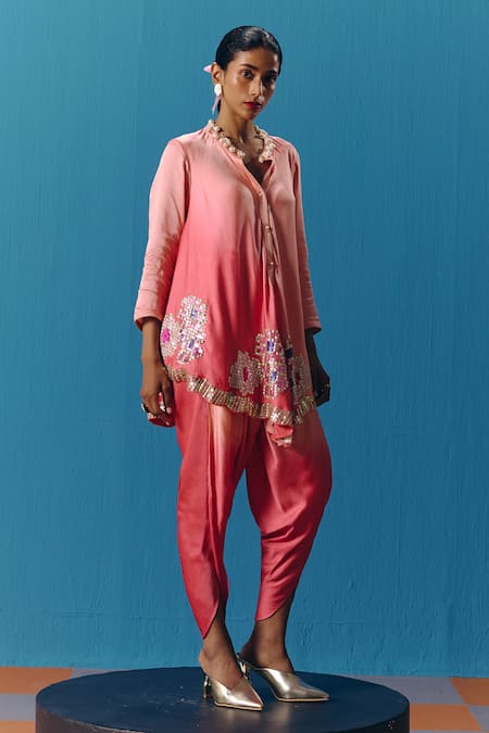 Shop Pooja Rajgarhia Gupta Peach Silk Satin Pearls, Sequins Dusk Embroidered Short Kurta With Petal Pant Online at Aza Fashions Shop_Pooja Rajgarhia Gupta_Peach Silk Satin Pearls, Sequins Dusk Embroidered Short Kurta With Petal Pant _Online_at_Aza_Fashions
