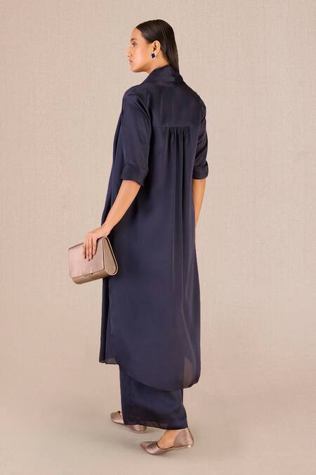 Shop Ampm Purple Organza, Satin Sweetheart Neck Elsa Throw Cape And Palazzo Set at Aza Fashions Shop_Ampm_Purple Organza, Satin Sweetheart Neck Elsa Throw Cape And Palazzo Set_at_Aza_Fashions