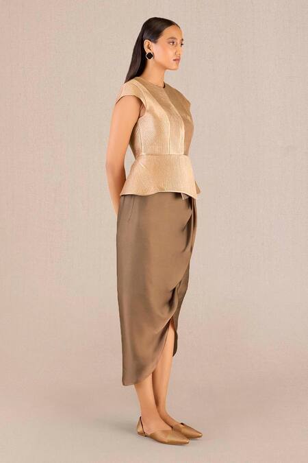 Ampm Gold Silk Round Neck Abrah Peplum Jacket Online at Aza Fashions Ampm_Gold Silk Round Neck Abrah Peplum Jacket _Online_at_Aza_Fashions