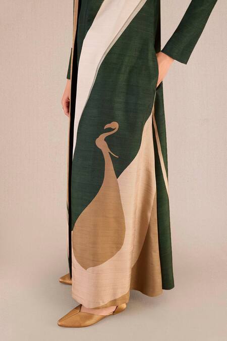 Shop Ampm Green Silk Embroidery Round Neck Amida Colour-blocked Jacket And Tunic Set Online at Aza Fashions Shop_Ampm_Green Silk Embroidery Round Neck Amida Colour-blocked Jacket And Tunic Set _Online_at_Aza_Fashions