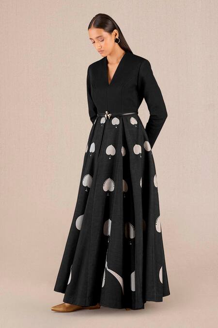 Buy_Ampm_Black Silk V-neck Sabra Betel Leaf Print Maxi Dress _Online_at_Aza_Fashions