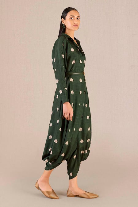 Buy_Ampm_Green Silk Embroidery, Brooches Emery Betel Leaf Print Shirt And Dhoti Pant Set