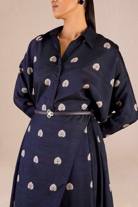 Shop Ampm Purple Silk Embroidery, Emery Betel Leaf Print Shirt And Wrap Dhoti Pant Set Shop_Ampm_Purple Silk Embroidery, Emery Betel Leaf Print Shirt And Wrap Dhoti Pant Set