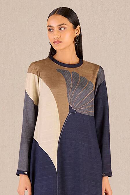 Buy_Ampm_Purple Silk, Cotton Embroidery Mirha Leaf Motif Print A-line Kurta With Pant_Online_at_Aza_Fashions