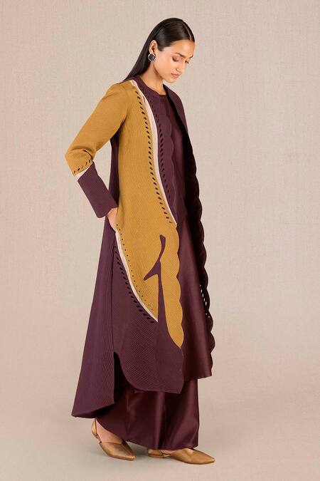Shop_Ampm_Burgundy Chanderi Embroidery Round Neck Asira Peacock Quilted Jacket And Kurta Set 