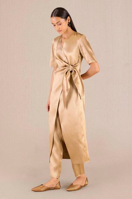 Shop_Ampm_Gold Twill V-neck Urvi Tie Up Tunic With Pant _Online_at_Aza_Fashions