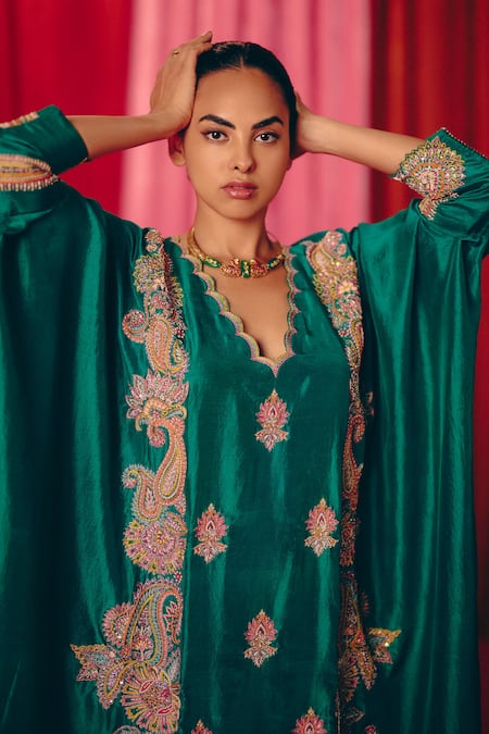 Shop_Mrunalini Rao_Green Silk Pearls, Zari, Embroidery V-neck Sukshi Cuff Kurta With Pant _Online_at_Aza_Fashions