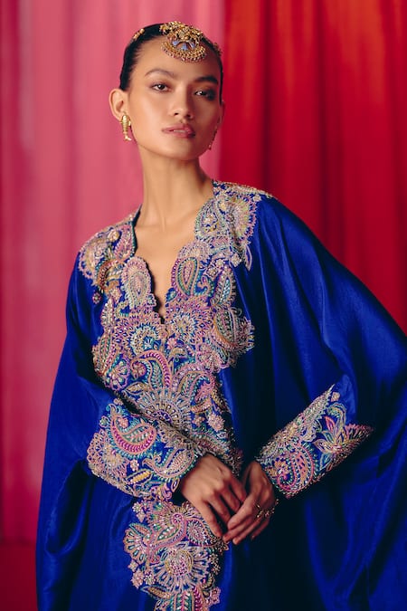 Mrunalini Rao Naila Embroidered Cuff Kurta With Pant 