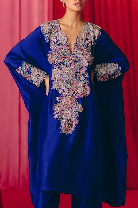 Mrunalini Rao Blue Silk Pearls, Zari V-neck Naila Embroidered Cuff Kurta With Pant Online at Aza Fashions Mrunalini Rao_Blue Silk Pearls, Zari V-neck Naila Embroidered Cuff Kurta With Pant _Online_at_Aza_Fashions