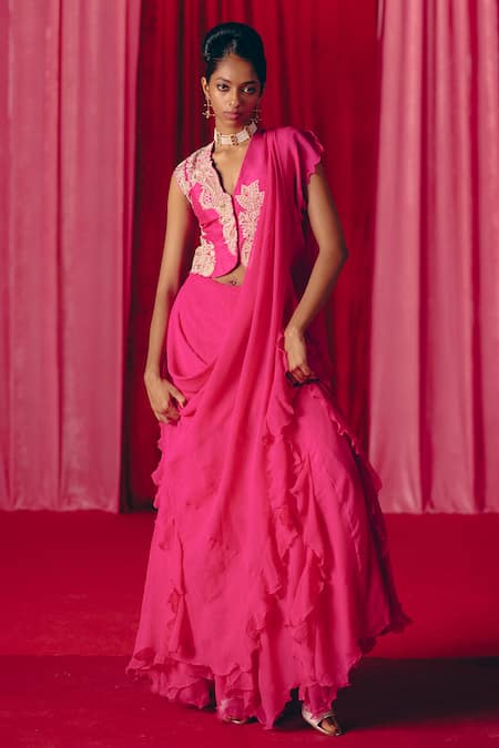 Mrunalini Rao Sari Embroidered Pre-Draped Saree With Blouse 