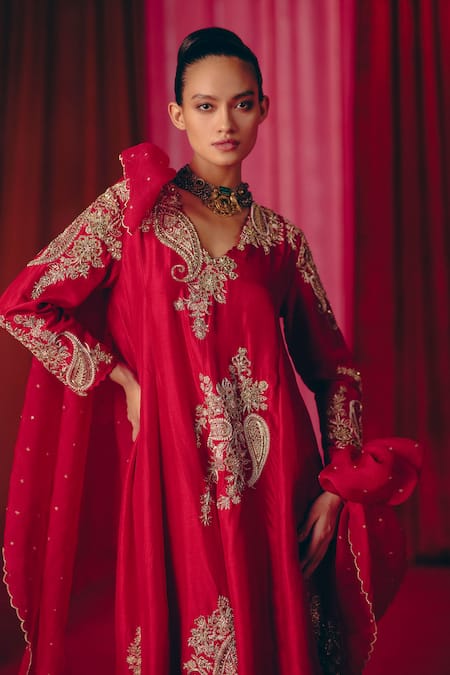 Mrunalini Rao Gulnaaz Embroidered A-Line Kurta Pant Set 