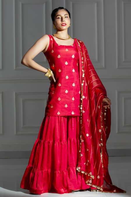 MONK & MEI BY SONIA ANAND Red Brocade Woven Leaf Butti Scoop Neck Pattern Kurta And Sharara Set 