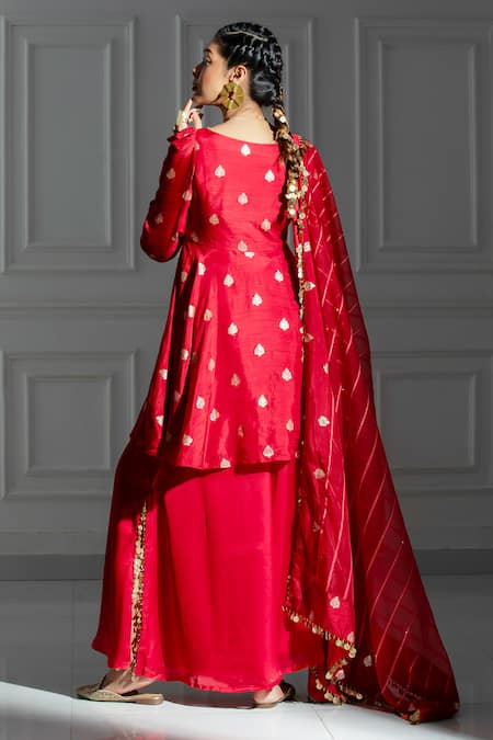 Monk & Mei By Sonia Anand Leaf Butti Pattern Peplum Kurta & Palazzo Set 