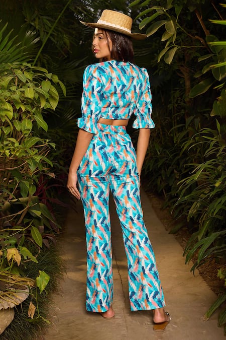 Shop Zazu Blue Cotton Satin Plunge Neck Amalfi Paint Scribble Print Crop Top With Pant at Aza Fashions Shop_Zazu_Blue Cotton Satin Plunge Neck Amalfi Paint Scribble Print Crop Top With Pant _at_Aza_Fashions