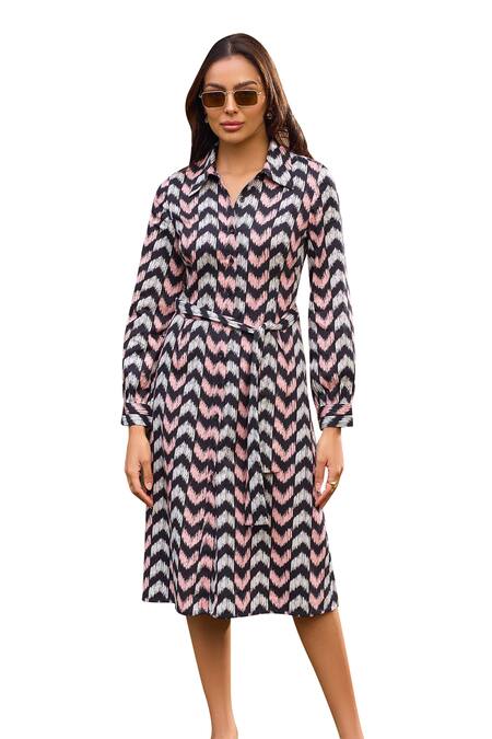 Zazu Black Cotton Satin Buckles Antalya Brazen Arrow Print Shirt Dress With Belt Online at Aza Fashions Zazu_Black Cotton Satin Buckles Antalya Brazen Arrow Print Shirt Dress With Belt_Online_at_Aza_Fashions