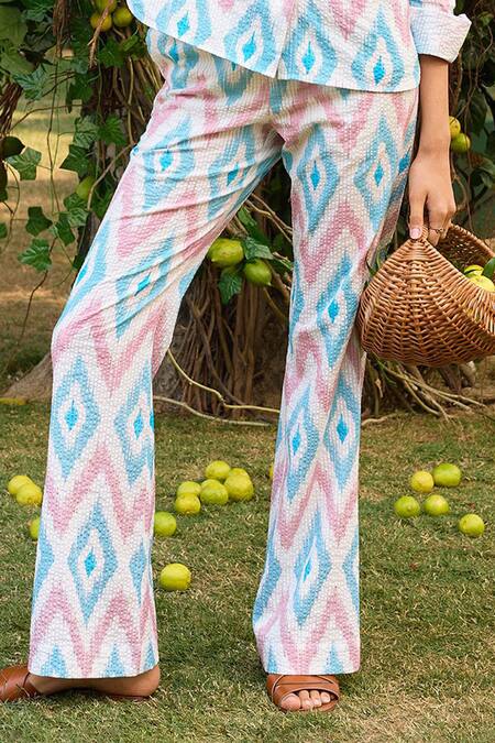 Zazu Blue Cotton Collared Nicosia Ikat Diamond Print Shirt With Pant Online at Aza Fashions Zazu_Blue Cotton Collared Nicosia Ikat Diamond Print Shirt With Pant _Online_at_Aza_Fashions