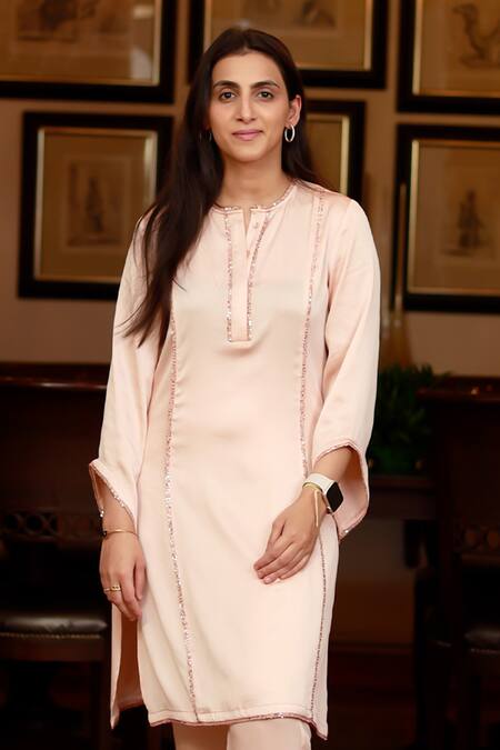 Zazu_Peach Polyester Sequins Round Neck Panel Embellished Kurta With Pant _Online_at_Aza_Fashions