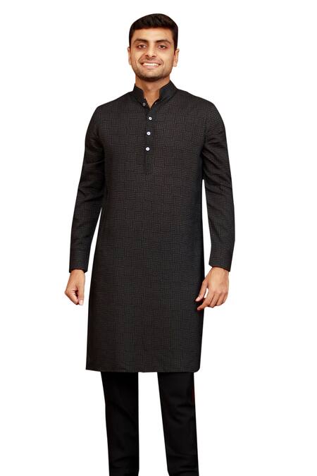 Buy_Zazu_Black Cotton Swerve Maze Print Kurta With Churidar _Online_at_Aza_Fashions
