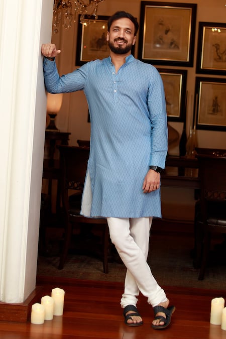 Zazu Prism Maze Print Kurta With Churidar 