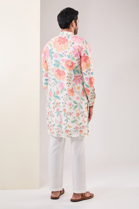 Rabani & Rakha Thread Embroidered Kurta & Pant Set 