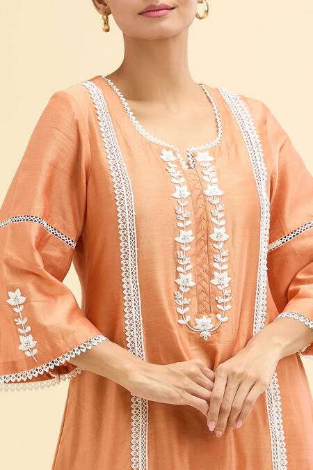 Shop_Shipraa Grover_Orange Chanderi, Cotton Pearls, Embroidery Split Aiza Floral Kurta Pant Set_Online_at_Aza_Fashions